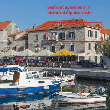 Seafront In Historical Cippico Castle Apartment